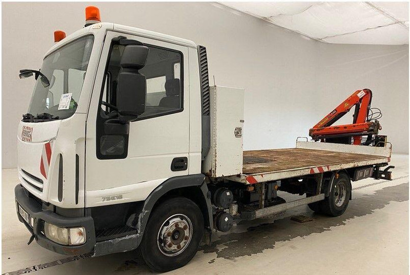 Iveco Eurocargo 75E18 - Autocarro con pianale/ Cassone fisso, Camion con gru: foto 1 Iveco Eurocargo 75E18 - Autocarro con pianale/ Cassone fisso, Camion con gru: foto 1