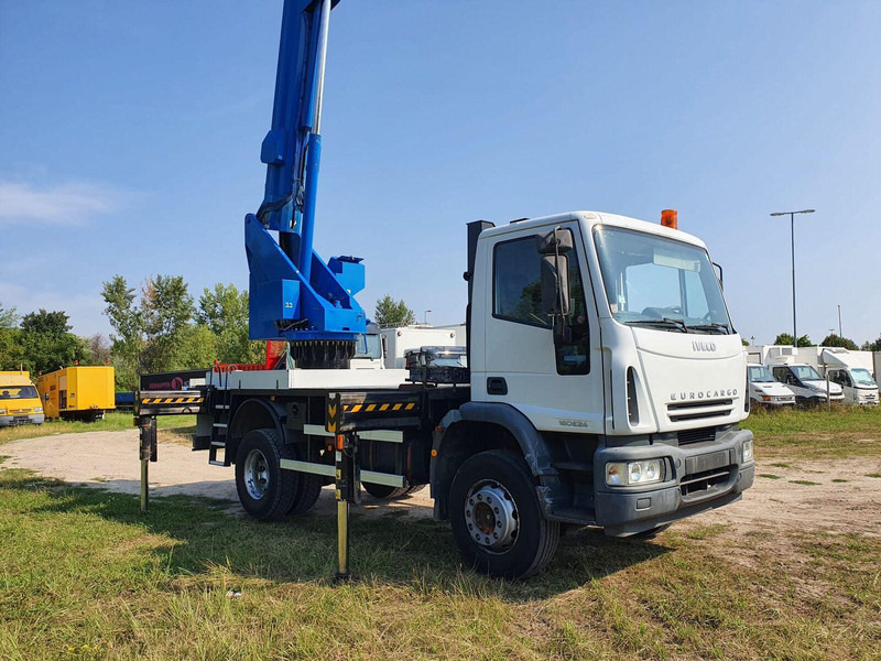 Iveco Eurocargo ML 180 E 24 - Bizocchi KJF 320 lifting basket 32 m - Piattaforma autocarrata: foto 1 Iveco Eurocargo ML 180 E 24 - Bizocchi KJF 320 lifting basket 32 m - Piattaforma autocarrata: foto 1
