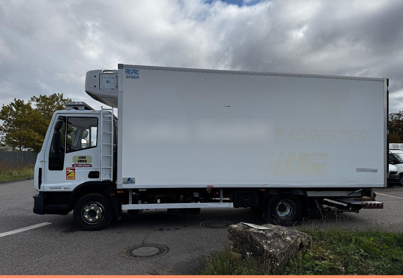 Iveco ML 100 E 18 - Autocarro frigorifero: foto 4 Iveco ML 100 E 18 - Autocarro frigorifero: foto 4