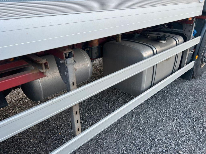 Leasing di Iveco STRALIS 420 Iveco STRALIS 420: foto 15 Leasing di Iveco STRALIS 420 Iveco STRALIS 420: foto 15