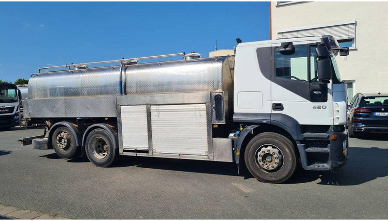 Iveco Stralis 420 6x2 16000 Liter - ohne Saug- und Mes - Camion cisterna: foto 2 Iveco Stralis 420 6x2 16000 Liter - ohne Saug- und Mes - Camion cisterna: foto 2