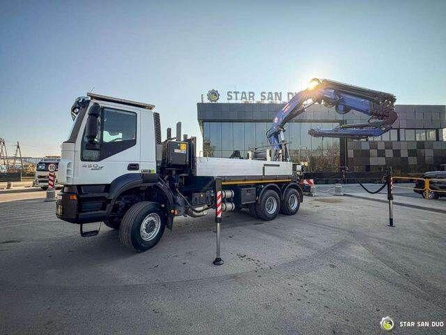 Iveco TRAKKER 450 6x6 PM41S FLY JIB Crane Kipper - Autocarro con pianale/ Cassone fisso, Camion con gru: foto 2 Iveco TRAKKER 450 6x6 PM41S FLY JIB Crane Kipper - Autocarro con pianale/ Cassone fisso, Camion con gru: foto 2