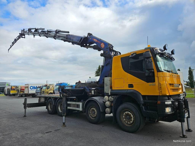 Iveco Trakker 410 - Autocarro con pianale/ Cassone fisso, Camion con gru: foto 3 Iveco Trakker 410 - Autocarro con pianale/ Cassone fisso, Camion con gru: foto 3