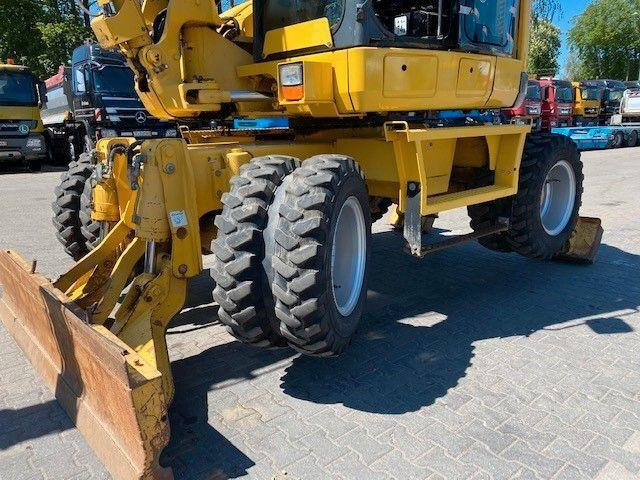 Leasing di Komatsu PW 118 MR-8 Komatsu PW 118 MR-8: foto 15 Leasing di Komatsu PW 118 MR-8 Komatsu PW 118 MR-8: foto 15