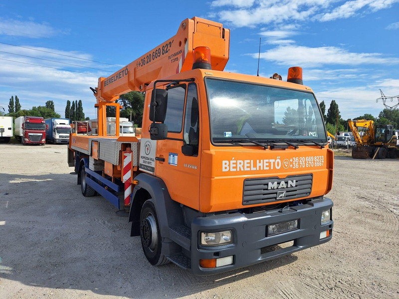 MAN 18.264 - Ruthmann Lifting Basket 34m - Piattaforma autocarrata: foto 3 MAN 18.264 - Ruthmann Lifting Basket 34m - Piattaforma autocarrata: foto 3