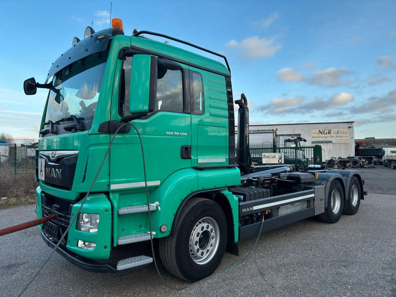 MAN 26.500 6x2 Retarder Meiller Funk | Motorschaden - Autocarro con pianale/ Cassone fisso, Camion con gru: foto 4 MAN 26.500 6x2 Retarder Meiller Funk | Motorschaden - Autocarro con pianale/ Cassone fisso, Camion con gru: foto 4