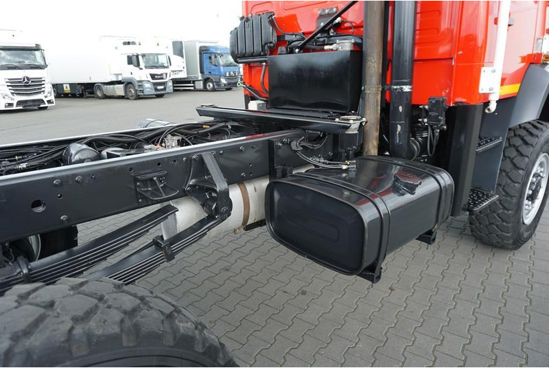 Autocarro telaio MAN LE 220 / 4 X 4 / DOKA / DO ZABUDOWY / KAMPER: foto 14