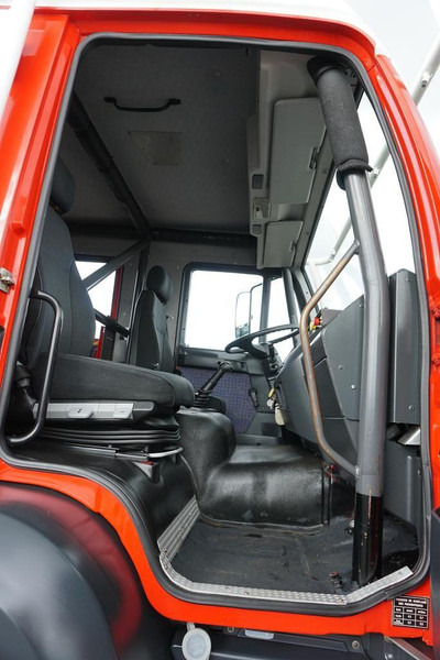 Autocarro telaio MAN LE 220 / 4 X 4 / DOKA / DO ZABUDOWY / KAMPER: foto 8