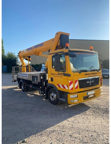 MAN Lifting basket - Ruthmann T330 33 m - Piattaforma autocarrata, Camion con gru: foto 1 MAN Lifting basket - Ruthmann T330 33 m - Piattaforma autocarrata, Camion con gru: foto 1