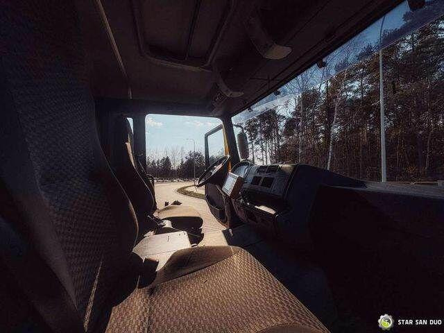 Autocarro scarrabile, Camion con gru MAN TGA 18.440 6x2 FASSI F 210 A.24 Crane Rotator: foto 16 Autocarro scarrabile, Camion con gru MAN TGA 18.440 6x2 FASSI F 210 A.24 Crane Rotator: foto 16