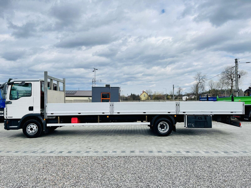 MAN TGL 12.250 - Autocarro con pianale/ Cassone fisso: foto 3 MAN TGL 12.250 - Autocarro con pianale/ Cassone fisso: foto 3