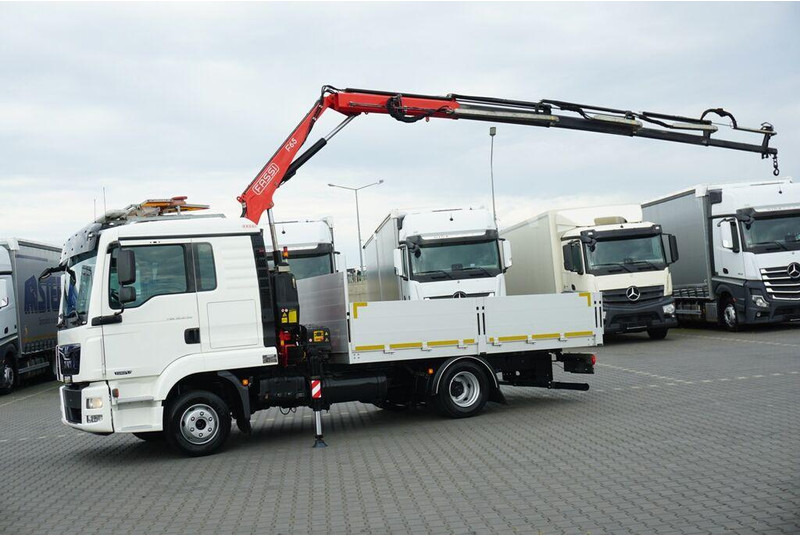 MAN TGL / 12.250 / SKRZYNIOWY + HDS / FASSI F 65 / PILOT - Autocarro con pianale/ Cassone fisso, Camion con gru: foto 4 MAN TGL / 12.250 / SKRZYNIOWY + HDS / FASSI F 65 / PILOT - Autocarro con pianale/ Cassone fisso, Camion con gru: foto 4