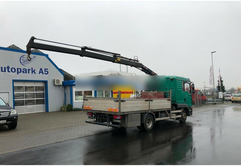 MAN TGL 8.180 Flatbed + Crane Hiab 055 - Autocarro con pianale/ Cassone fisso, Camion con gru: foto 4 MAN TGL 8.180 Flatbed + Crane Hiab 055 - Autocarro con pianale/ Cassone fisso, Camion con gru: foto 4