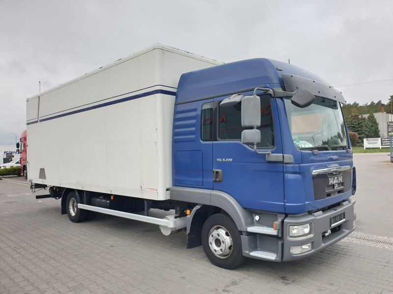 MAN TGL 8.220 EURO 5 CONTAINER+LIFT - Autocarro furgonato: foto 5 MAN TGL 8.220 EURO 5 CONTAINER+LIFT - Autocarro furgonato: foto 5