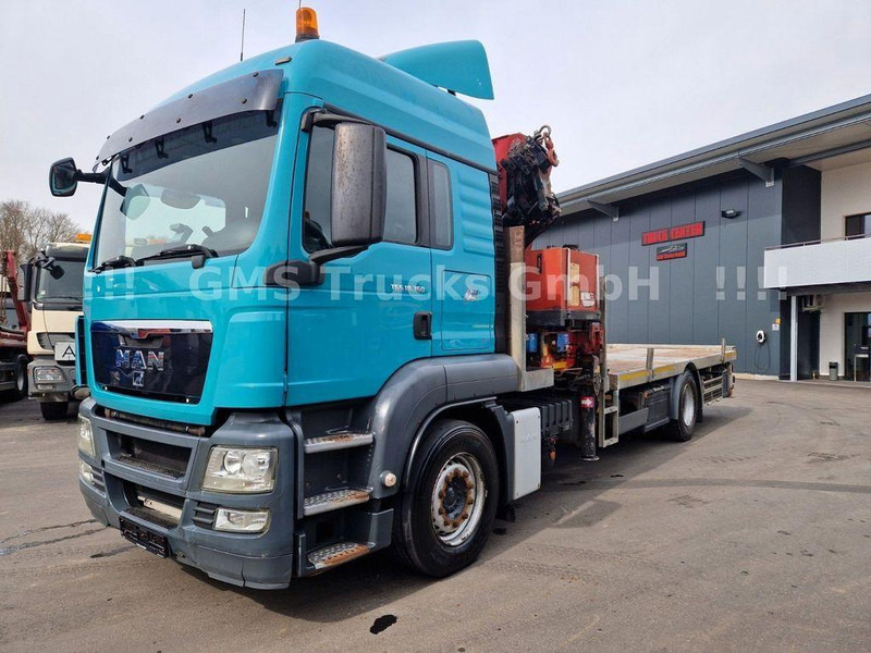 MAN TGS 18.360 Platform Crane HMF 2820 - Autocarro con pianale/ Cassone fisso, Camion con gru: foto 2 MAN TGS 18.360 Platform Crane HMF 2820 - Autocarro con pianale/ Cassone fisso, Camion con gru: foto 2