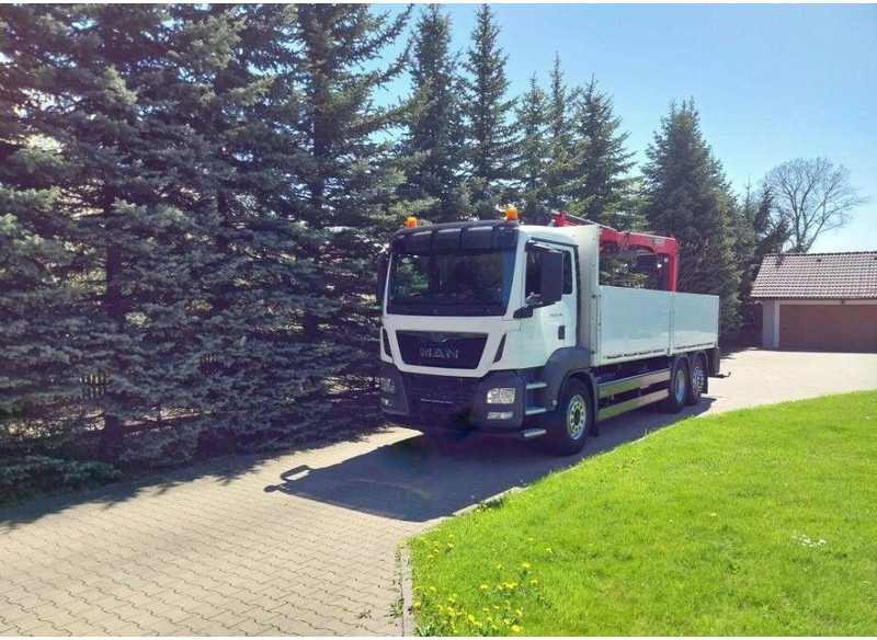 MAN TGS 26.400 Flatbed + Crane Palfinger PK 23001L - Autocarro con pianale/ Cassone fisso, Camion con gru: foto 2 MAN TGS 26.400 Flatbed + Crane Palfinger PK 23001L - Autocarro con pianale/ Cassone fisso, Camion con gru: foto 2