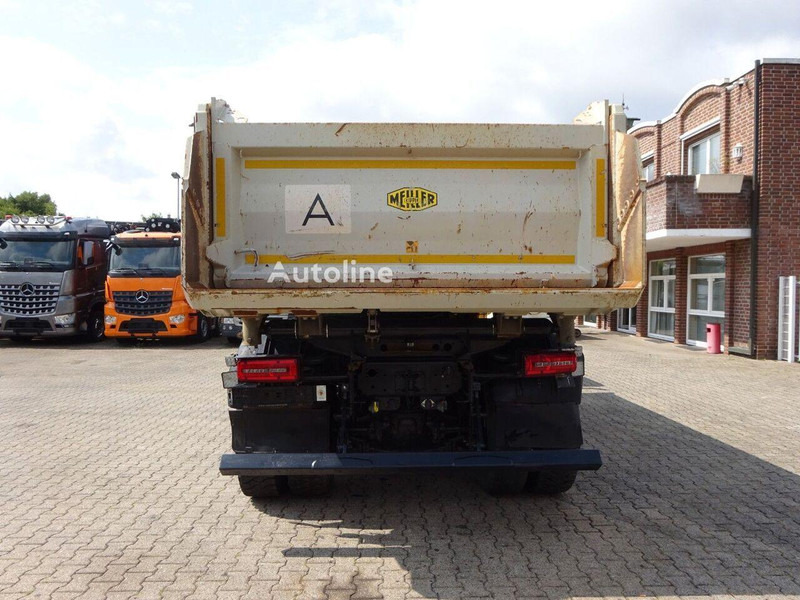MAN TGS 35.470 - 3 way tipper 8x4 - Autocarro ribaltabile: foto 3 MAN TGS 35.470 - 3 way tipper 8x4 - Autocarro ribaltabile: foto 3