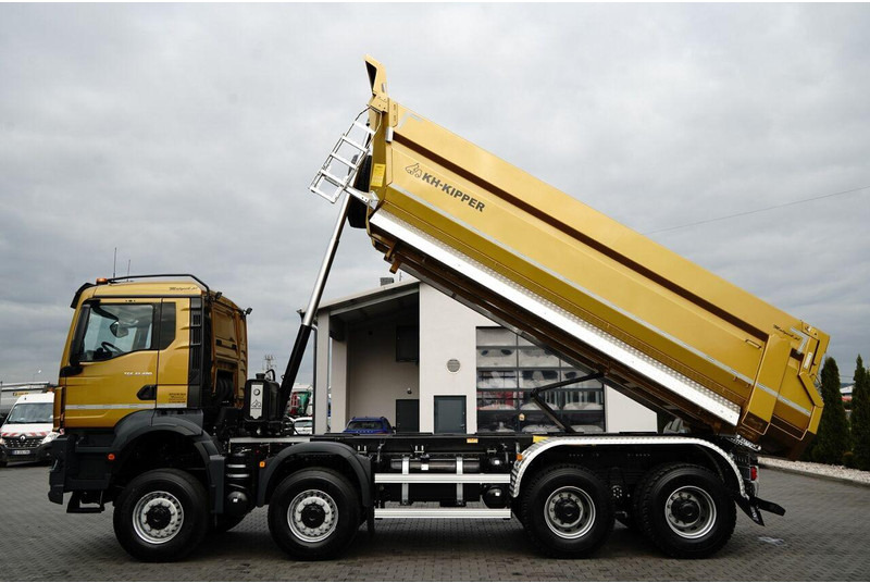 MAN TGS 41.480 / 8X6 / WYWROTKA / S1 - TYLNOZSYP / AUTOMAT / FABRYCZ - Autocarro ribaltabile: foto 3 MAN TGS 41.480 / 8X6 / WYWROTKA / S1 - TYLNOZSYP / AUTOMAT / FABRYCZ - Autocarro ribaltabile: foto 3