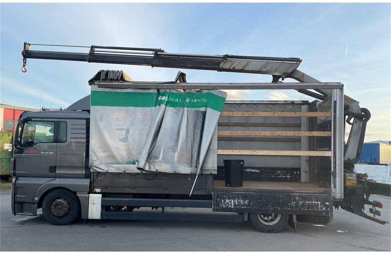 MAN TGX 18.400 Curtain Sider + Crane Palfinger 14002 EH - Autocarro furgonato: foto 4 MAN TGX 18.400 Curtain Sider + Crane Palfinger 14002 EH - Autocarro furgonato: foto 4