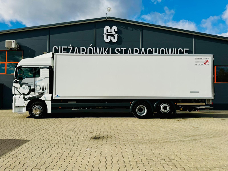 MAN TGX 26.440 // E6 // chłodnia z windą // 22 Epal // sypialka - Autocarro frigorifero: foto 3 MAN TGX 26.440 // E6 // chłodnia z windą // 22 Epal // sypialka - Autocarro frigorifero: foto 3