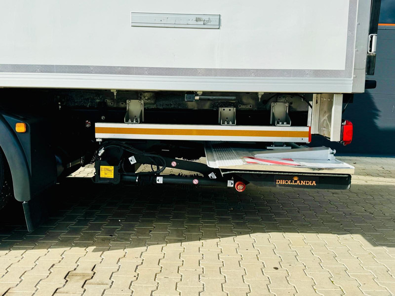 Leasing di MAN TGX 26.440 // E6 // chłodnia z windą // 22 Epal // sypialka MAN TGX 26.440 // E6 // chłodnia z windą // 22 Epal // sypialka: foto 20 Leasing di MAN TGX 26.440 // E6 // chłodnia z windą // 22 Epal // sypialka MAN TGX 26.440 // E6 // chłodnia z windą // 22 Epal // sypialka: foto 20