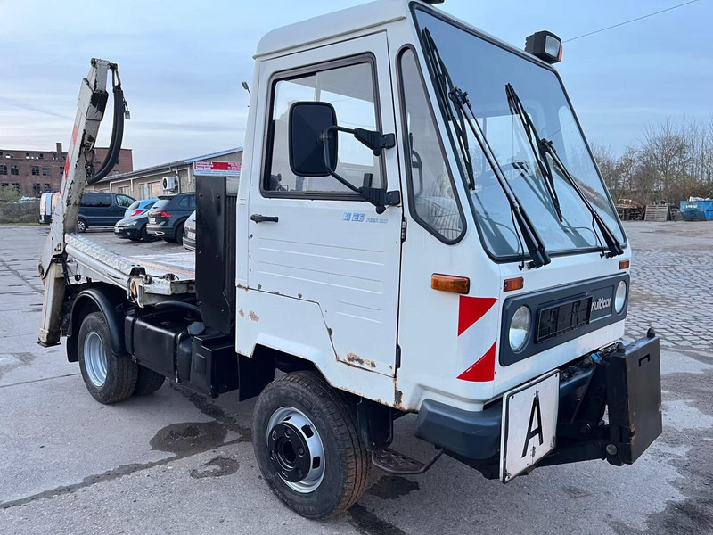 MULTICAR M26 Profi Line - Skip loader truck - Autocarro multibenna: foto 2 MULTICAR M26 Profi Line - Skip loader truck - Autocarro multibenna: foto 2