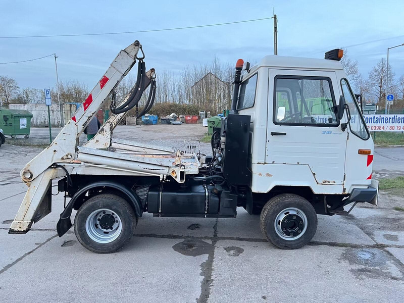 MULTICAR M26 Profi Line - Skip loader truck - Autocarro multibenna: foto 5 MULTICAR M26 Profi Line - Skip loader truck - Autocarro multibenna: foto 5