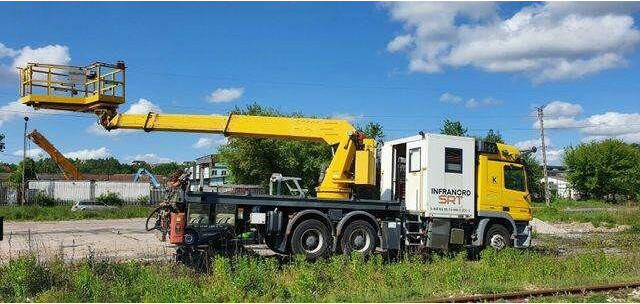Mercedes-Benz 3344 SRT SCHÖRLING Road Rail Railway Zweiweg - Piattaforma autocarrata: foto 1 Mercedes-Benz 3344 SRT SCHÖRLING Road Rail Railway Zweiweg - Piattaforma autocarrata: foto 1