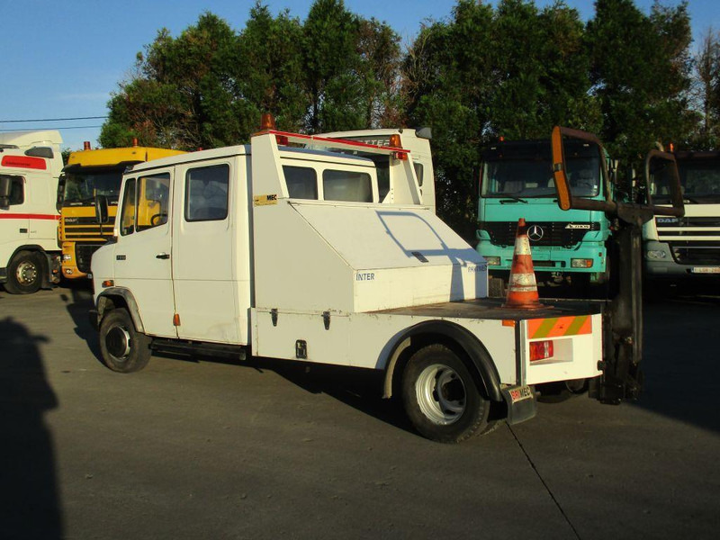 Mercedes-Benz 711D - Doka towing truck - Carro attrezzi: foto 2 Mercedes-Benz 711D - Doka towing truck - Carro attrezzi: foto 2