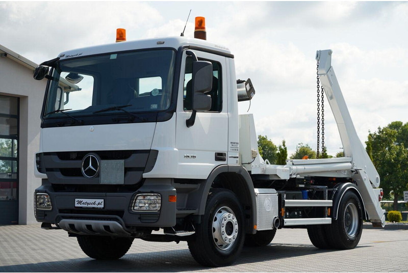 Mercedes-Benz ACTROS  1836 / 4X2 / BRAMOWIEC / PALFINGER M12T / EURO 6 / SPROW - Autocarro multibenna: foto 1 Mercedes-Benz ACTROS  1836 / 4X2 / BRAMOWIEC / PALFINGER M12T / EURO 6 / SPROW - Autocarro multibenna: foto 1