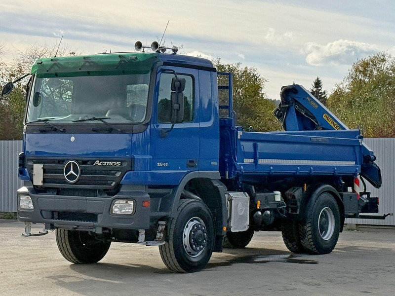 Mercedes-Benz ACTROS 1841 * PK 10501 + FUNK * TOP * 4x4 - Autocarro ribaltabile, Camion con gru: foto 2 Mercedes-Benz ACTROS 1841 * PK 10501 + FUNK * TOP * 4x4 - Autocarro ribaltabile, Camion con gru: foto 2