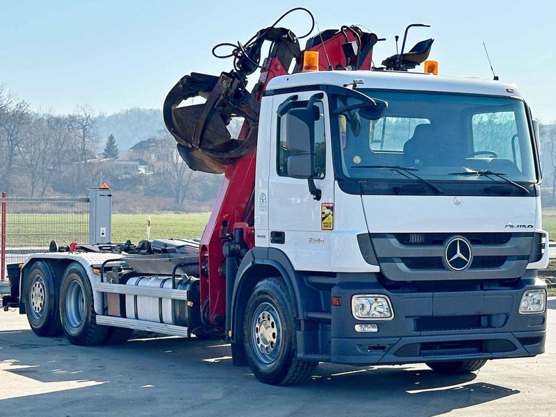 Mercedes-Benz ACTROS 2544 * ABROLLKIPPER * LHO L190Z(78) * TOP - Autocarro scarrabile, Camion con gru: foto 3 Mercedes-Benz ACTROS 2544 * ABROLLKIPPER * LHO L190Z(78) * TOP - Autocarro scarrabile, Camion con gru: foto 3