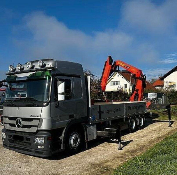 Mercedes-Benz ACTROS 2641 6x2 Crane PALFINGER PK 36002 - Autocarro con pianale/ Cassone fisso, Camion con gru: foto 1 Mercedes-Benz ACTROS 2641 6x2 Crane PALFINGER PK 36002 - Autocarro con pianale/ Cassone fisso, Camion con gru: foto 1