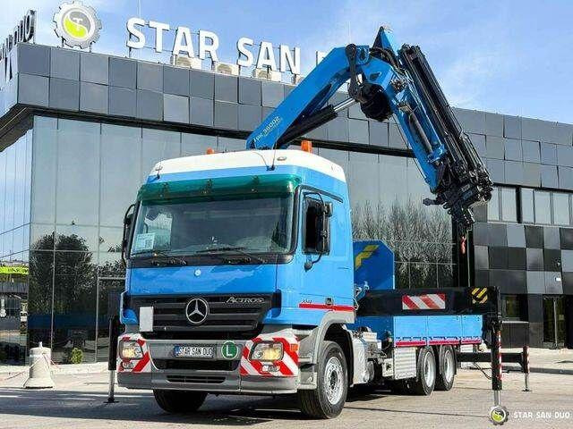 Mercedes-Benz ACTROS 2646L - Autocarro con pianale/ Cassone fisso, Camion con gru: foto 3 Mercedes-Benz ACTROS 2646L - Autocarro con pianale/ Cassone fisso, Camion con gru: foto 3