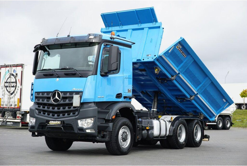 Mercedes-Benz AROCS / 2545 / E 6 / WYWROTKA / 6 X 6 / HYDROBURTA - Autocarro ribaltabile: foto 1 Mercedes-Benz AROCS / 2545 / E 6 / WYWROTKA / 6 X 6 / HYDROBURTA - Autocarro ribaltabile: foto 1