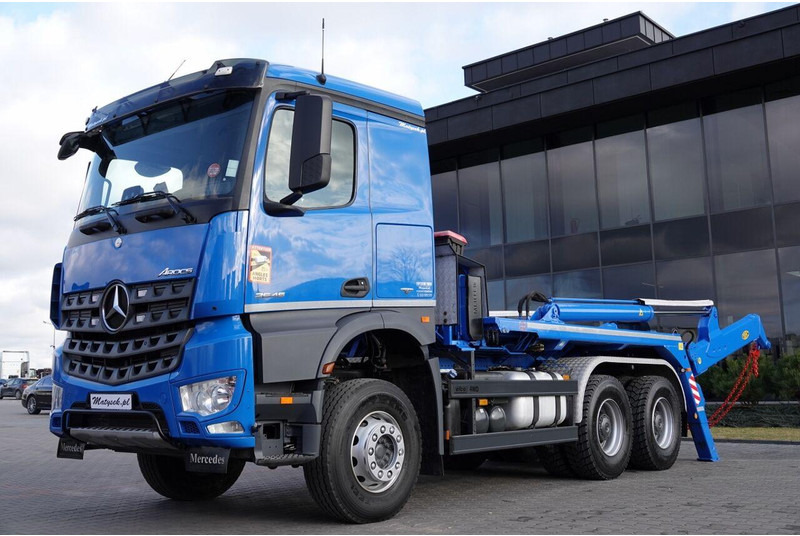 Mercedes-Benz AROCS 2645 / 6X4 / BRAMOWIEC / MEILLER / MANUAL / EURO 6 / SPROW - Autocarro multibenna: foto 5 Mercedes-Benz AROCS 2645 / 6X4 / BRAMOWIEC / MEILLER / MANUAL / EURO 6 / SPROW - Autocarro multibenna: foto 5