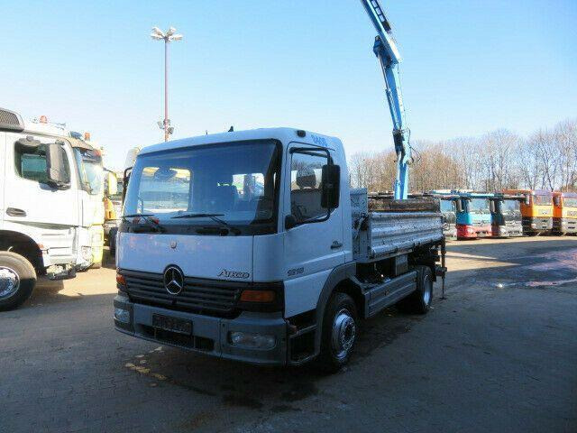 Mercedes-Benz ATEGO 1218 - Autocarro ribaltabile, Camion con gru: foto 2 Mercedes-Benz ATEGO 1218 - Autocarro ribaltabile, Camion con gru: foto 2