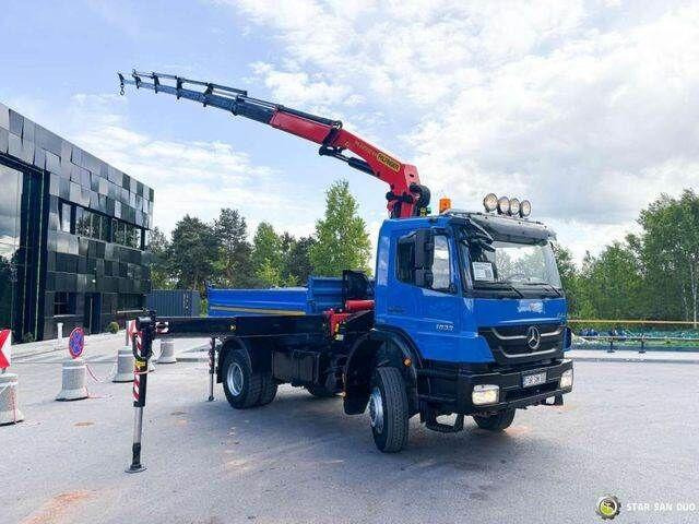 Mercedes-Benz AXOR 1833 4x4 Palfinger PK 22002 EH Crane Winch - Autocarro ribaltabile, Camion con gru: foto 2 Mercedes-Benz AXOR 1833 4x4 Palfinger PK 22002 EH Crane Winch - Autocarro ribaltabile, Camion con gru: foto 2