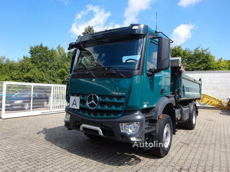 Mercedes-Benz Actros 1833 - Tipper - Autocarro ribaltabile: foto 2 Mercedes-Benz Actros 1833 - Tipper - Autocarro ribaltabile: foto 2