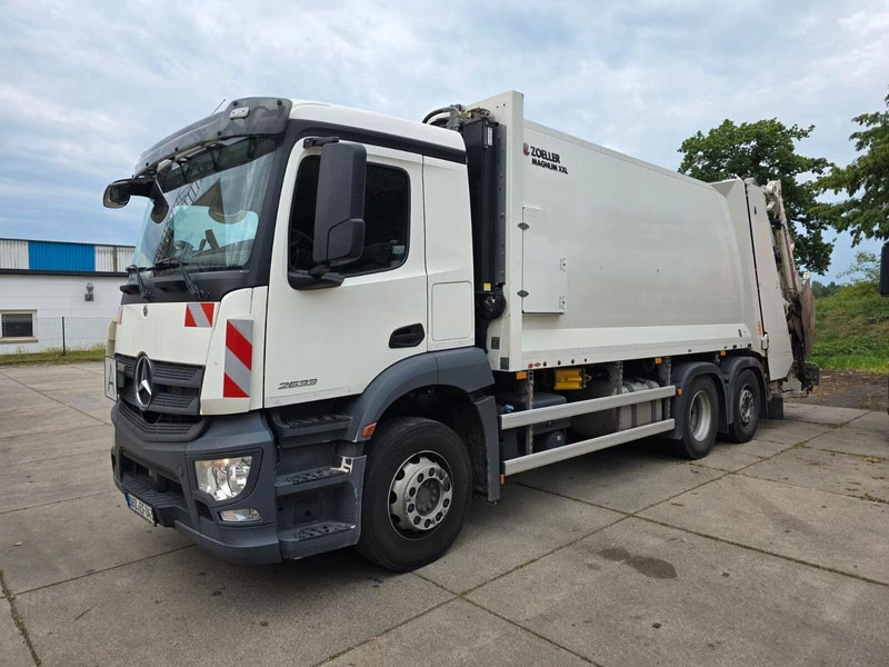 Mercedes-Benz Actros 2533 - Garbage truck - Camion immondizia: foto 1 Mercedes-Benz Actros 2533 - Garbage truck - Camion immondizia: foto 1