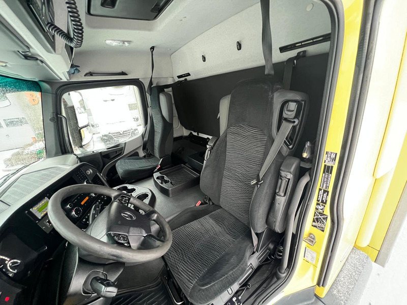 Autocarro frigorifero Mercedes-Benz Antos 2543: foto 16 Autocarro frigorifero Mercedes-Benz Antos 2543: foto 16