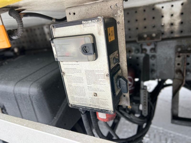 Autocarro frigorifero Mercedes-Benz Antos 2543: foto 12 Autocarro frigorifero Mercedes-Benz Antos 2543: foto 12