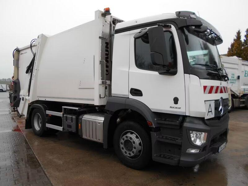 Mercedes-Benz Antos1833 - Garbage truck - Camion immondizia: foto 2 Mercedes-Benz Antos1833 - Garbage truck - Camion immondizia: foto 2