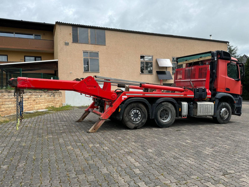 Mercedes-Benz Arocs 2536 BL 6x2/Funkfernbe./VDL-ASK 18 TK - Autocarro portacontainer/ Caisse interchangeable, Camion con gru: foto 4 Mercedes-Benz Arocs 2536 BL 6x2/Funkfernbe./VDL-ASK 18 TK - Autocarro portacontainer/ Caisse interchangeable, Camion con gru: foto 4