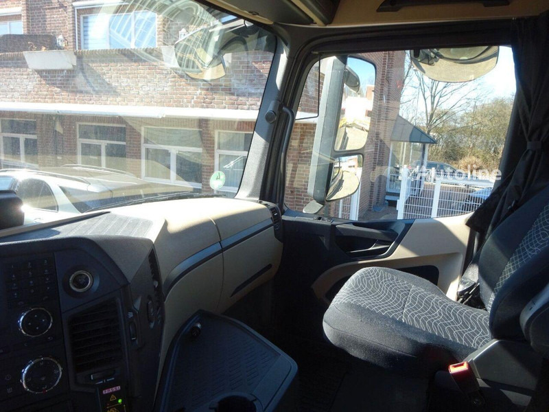 Autocarro con pianale/ Cassone fisso, Camion con gru Mercedes-Benz Arocs 3453 8x2 Open Flatbed + Crane Fassi F820: foto 20