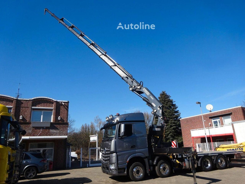 Autocarro con pianale/ Cassone fisso, Camion con gru Mercedes-Benz Arocs 3453 8x2 Open Flatbed + Crane Fassi F820: foto 7