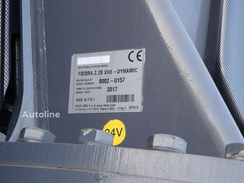 Autocarro con pianale/ Cassone fisso, Camion con gru Mercedes-Benz Arocs 3453 8x2 Open Flatbed + Crane Fassi F820: foto 17