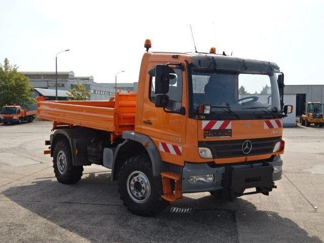 Mercedes-Benz Atego 1023 4x4 3-Way Tipper - Autocarro ribaltabile: foto 2 Mercedes-Benz Atego 1023 4x4 3-Way Tipper - Autocarro ribaltabile: foto 2