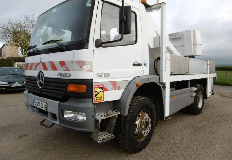 Mercedes-Benz Atego 1318 Nacelle - Lifting basket truck - Piattaforma autocarrata: foto 1 Mercedes-Benz Atego 1318 Nacelle - Lifting basket truck - Piattaforma autocarrata: foto 1