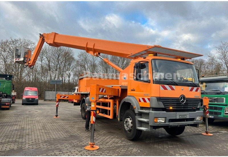 Mercedes-Benz Atego 1928 - Piattaforma autocarrata: foto 5 Mercedes-Benz Atego 1928 - Piattaforma autocarrata: foto 5